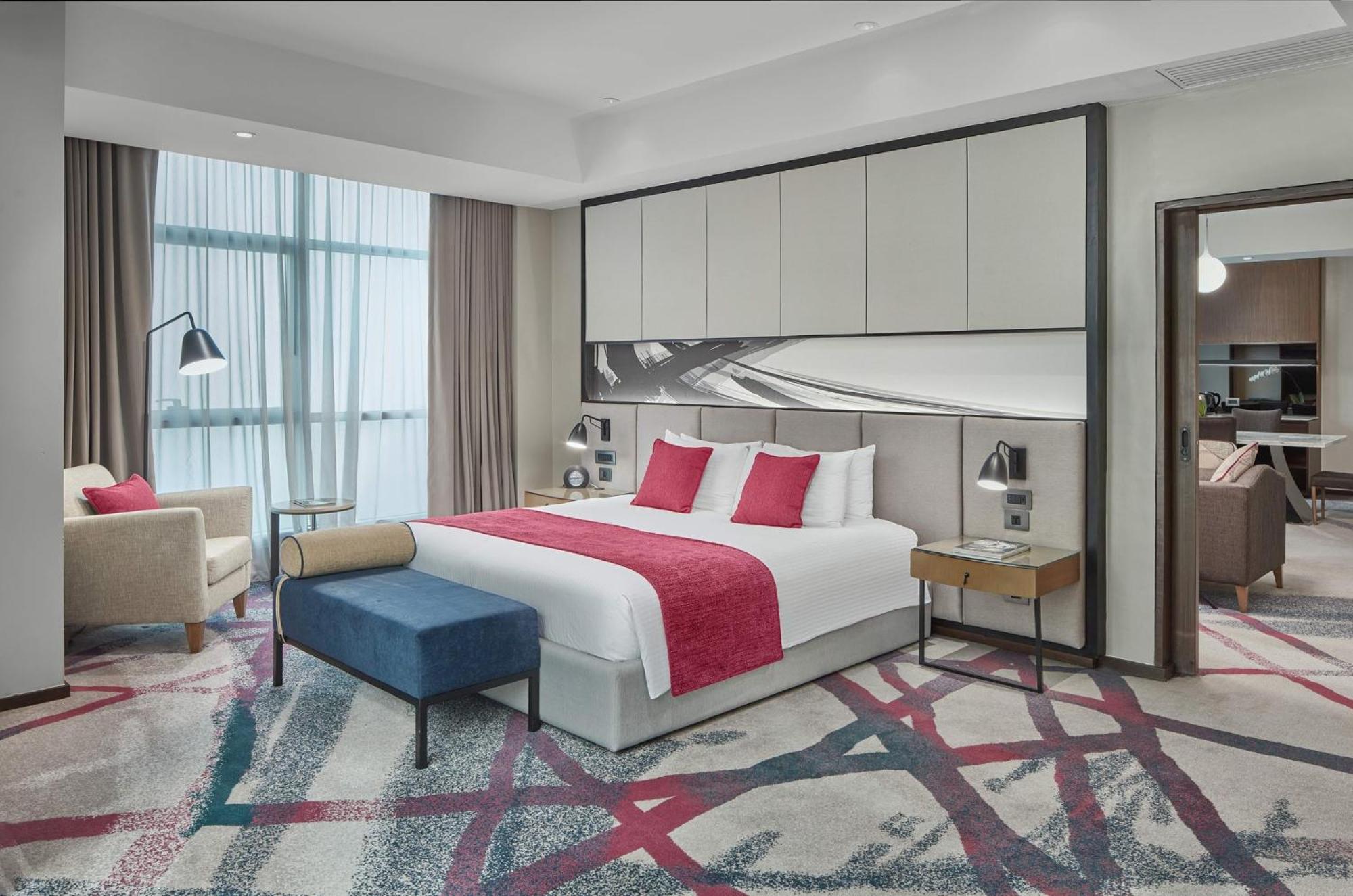 Crowne Plaza Manila Galleria By Ihg Pasig City Экстерьер фото